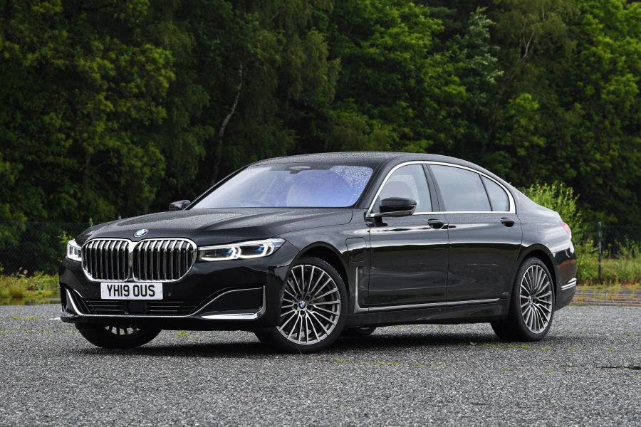  BMW 745Le xDrive (G12) 2019 года  (UK) (фото 21 из 26)
